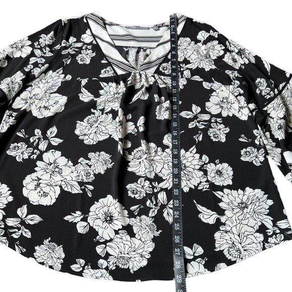 Valerie Stevens XL Black & White Floral Bell Sleeve Blouse, Crepe Top NEW NWT - Picture 7 of 9